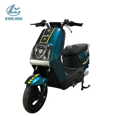Trendig elektrisk skotermotorcykel för vuxna